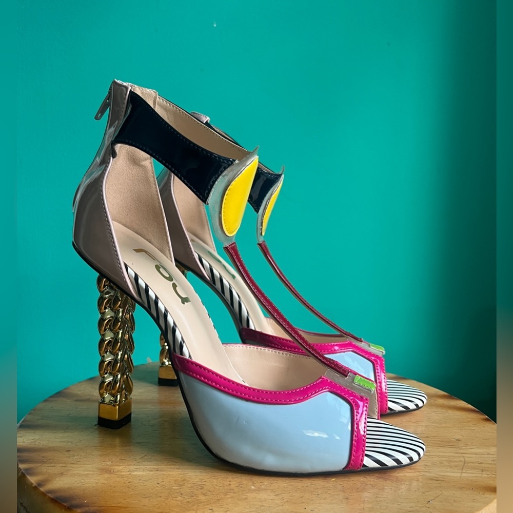 FSJ Multicolor Patent Leather T-Strap Heels | Gold Chain Block Heel | 8.5 - Picture 5 of 8